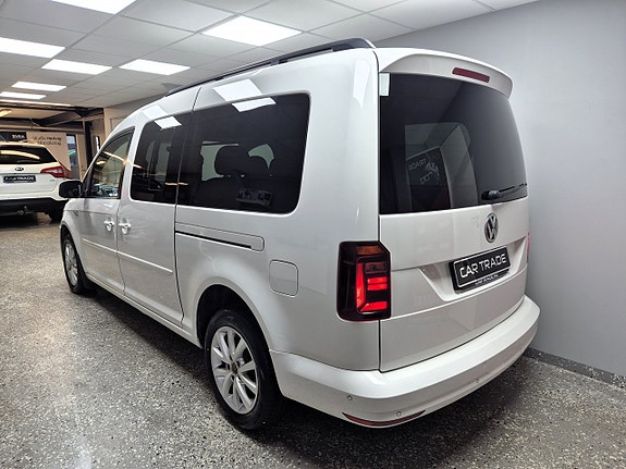 Volkswagen Caddy Maxi 4 of 30