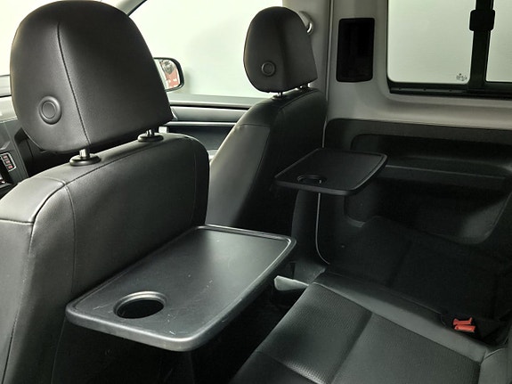 Volkswagen Caddy Maxi 27 of 30