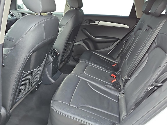 Audi Q5 7 of 8