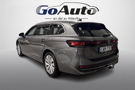 Volkswagen Passat 4 of 21