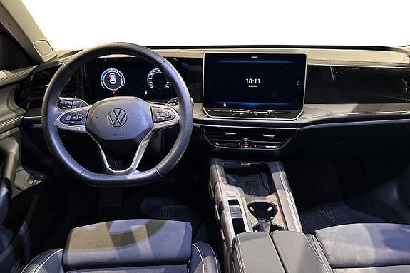 Volkswagen Passat 12 of 21