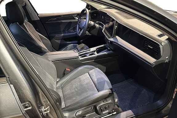 Volkswagen Passat 9 of 21