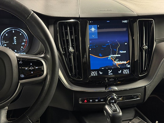 Volvo XC60 13 of 29