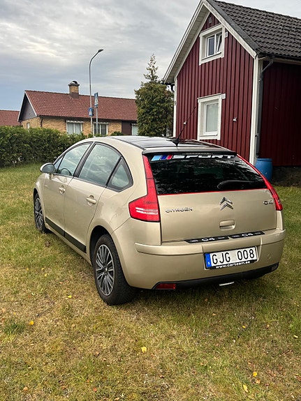 Citroen C4 7 of 12