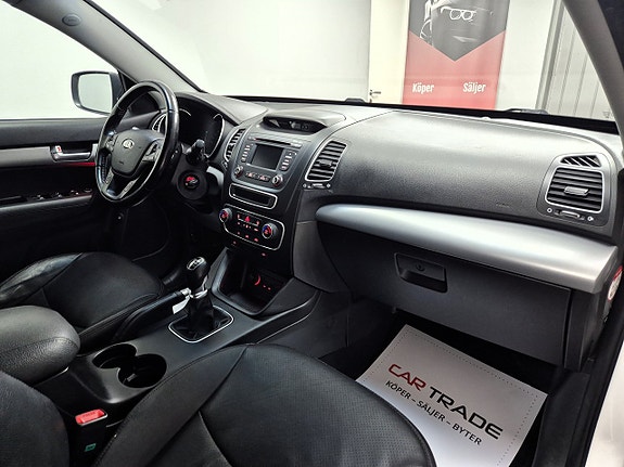 Kia Sorento 21 of 26