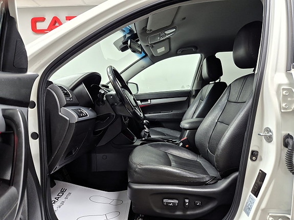 Kia Sorento 9 of 26