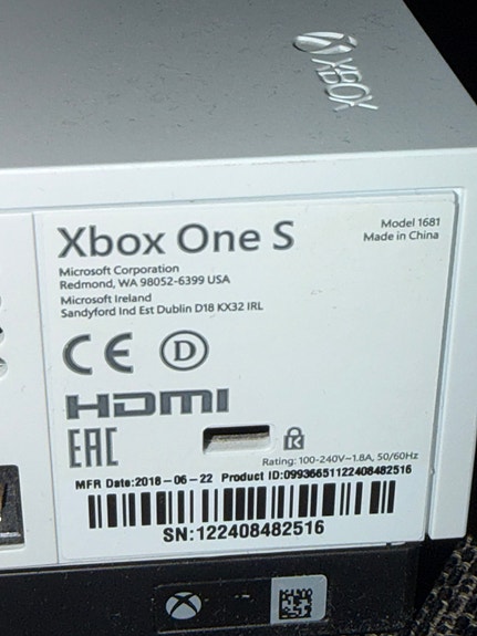 Xbox One S image 3
