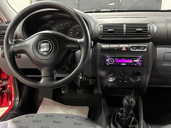Seat Leon 13 of 28