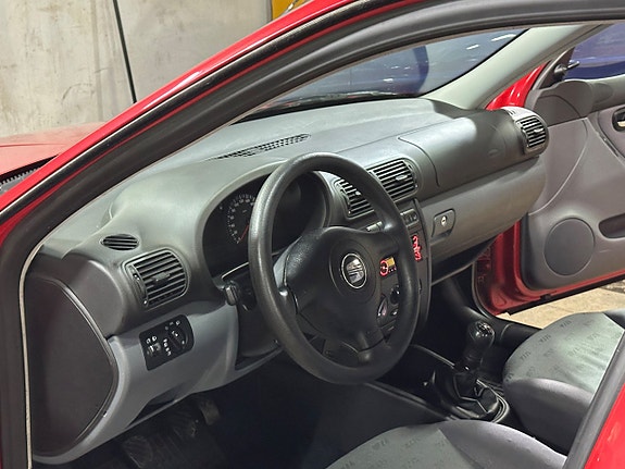 Seat Leon 11 of 28