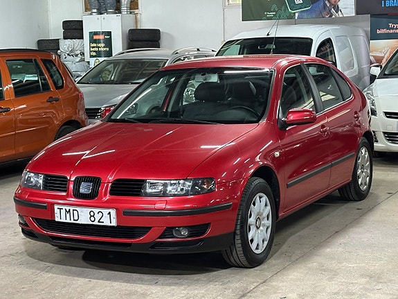 Seat Leon 2 of 28