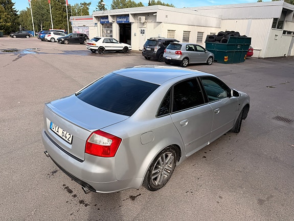 Audi A4 10 of 11
