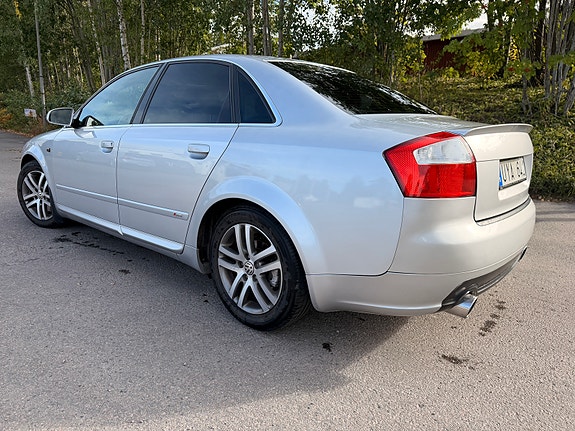 Audi A4 8 of 11