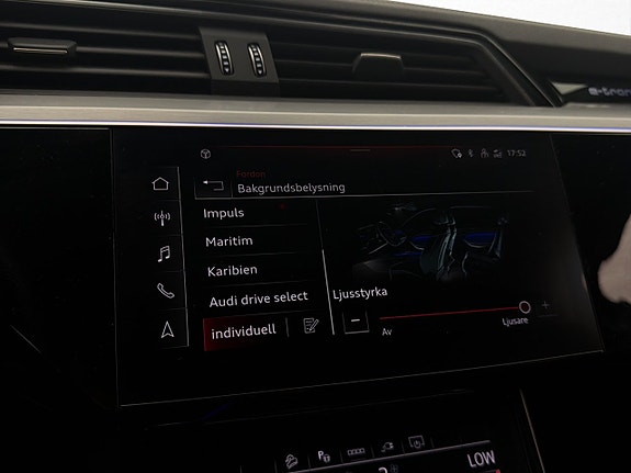 Audi e-tron S 24 of 30