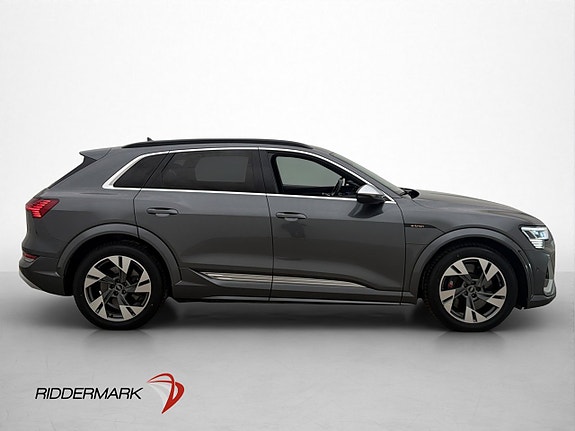 Audi e-tron S 10 of 30