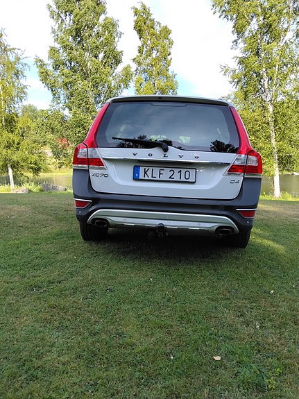 Volvo XC70 9 of 15