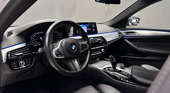 BMW 530e 17 of 17