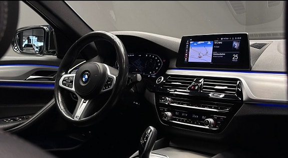 BMW 530e 13 of 17