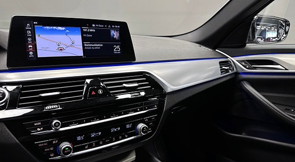 BMW 530e 12 of 17
