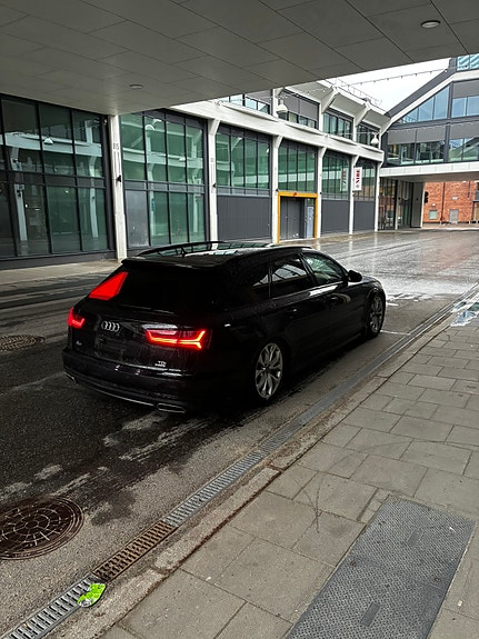Audi A6 4 of 10
