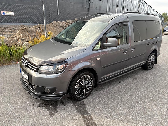 Volkswagen Caddy Maxi 2 of 11