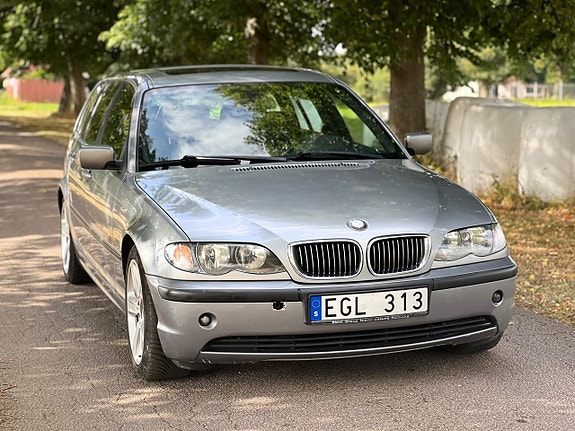 BMW 325i