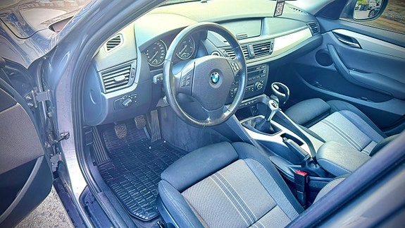 BMW X1 9 of 20