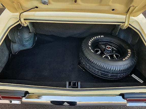 Oldsmobile Cutlass 24 of 27