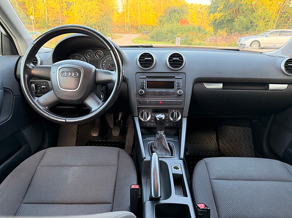 Audi A3 4 of 6
