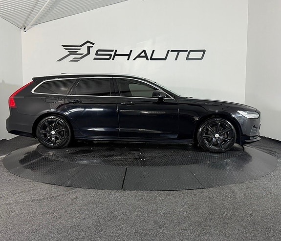 Volvo V90 4 of 11