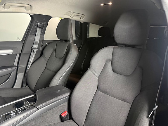 Volvo V90 10 of 11
