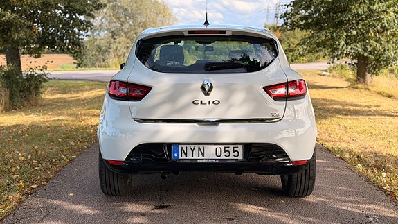 Renault Clio 6 of 17