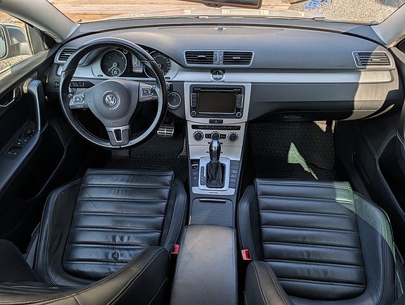 Volkswagen Passat Alltrack 5 of 6