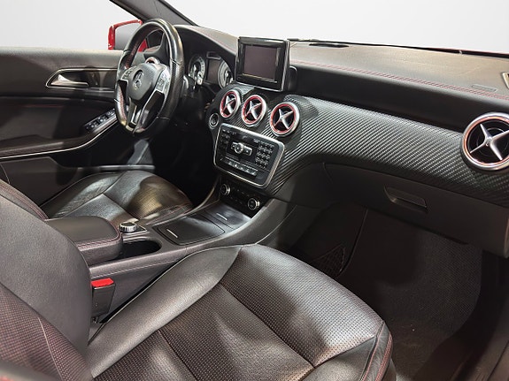 Mercedes-Benz A200 10 of 26