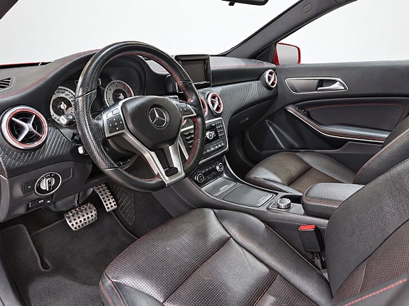Mercedes-Benz A200 16 of 27