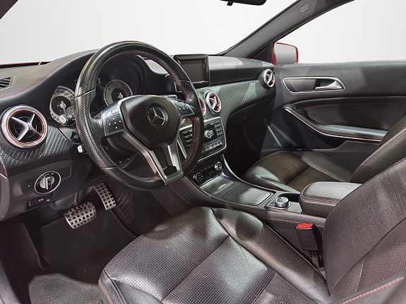 Mercedes-Benz A200 16 of 26