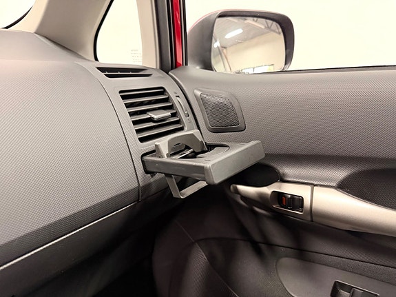 Toyota Auris 23 of 26