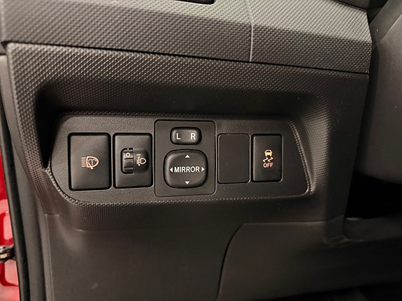 Toyota Auris 16 of 26