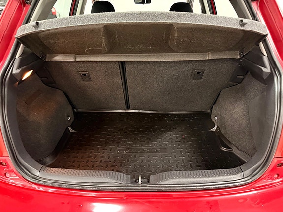 Toyota Auris 26 of 26