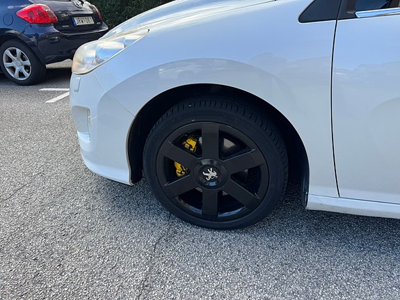 Peugeot 308 16 of 17