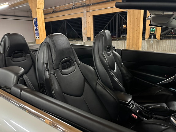 Peugeot 308 8 of 17
