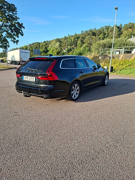 Volvo V90 6 of 11