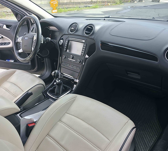 Ford Mondeo 6 of 6