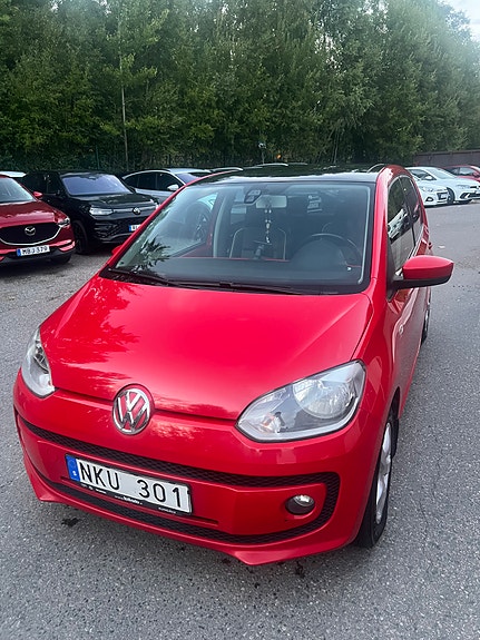 Volkswagen UP! 6 of 7