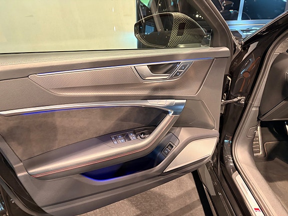 Audi RS6 28 of 30