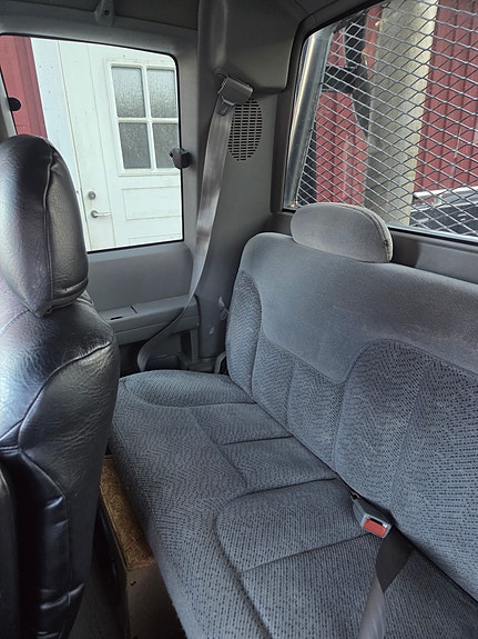 Chevrolet K2500 5 of 7