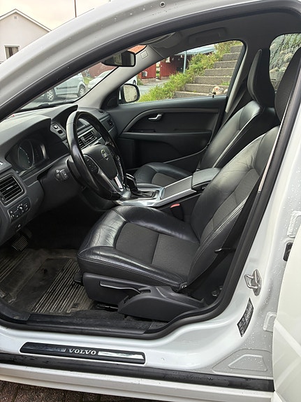 Volvo V70 5 of 18
