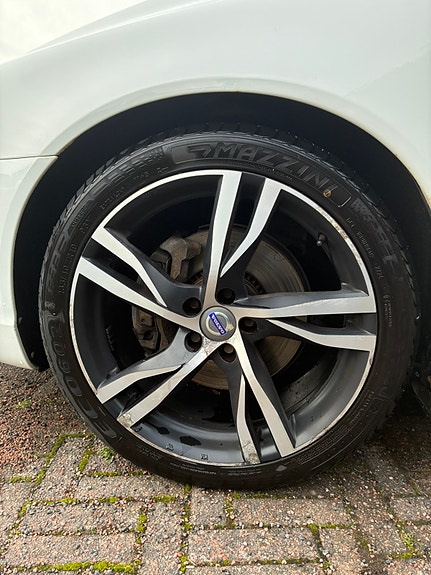 Volvo V70 9 of 18