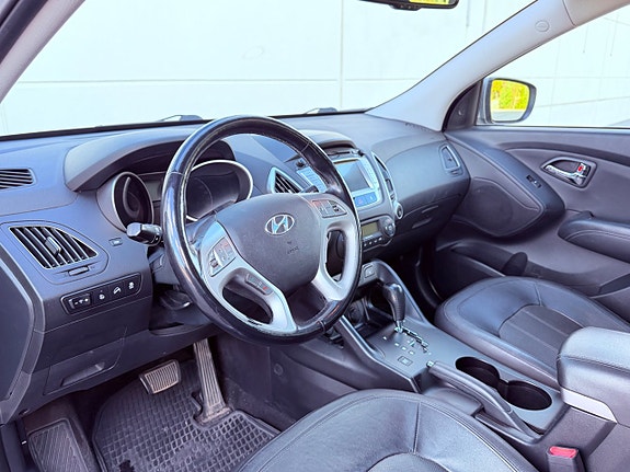 Hyundai ix35 8 of 16