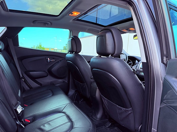 Hyundai ix35 12 of 16