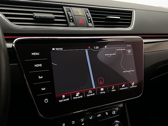 Skoda Superb 14 of 30